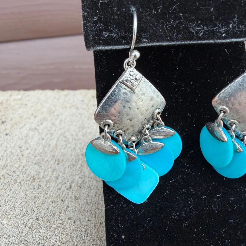 Hammered‎ Silver Blue Shell Disc Chandelier Earrings Boho Statement Dangle